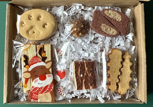 Dog hamper christmas - christmas, treats